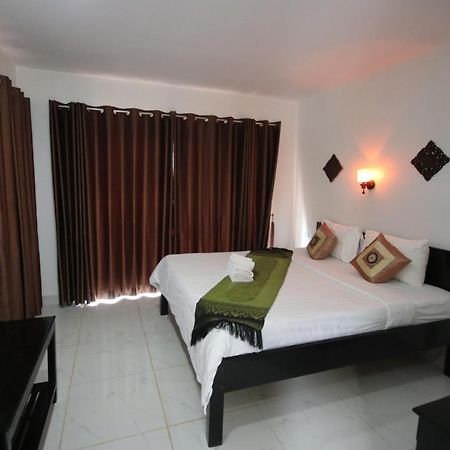 Green Life Cottage Siem Reap Bagian luar foto