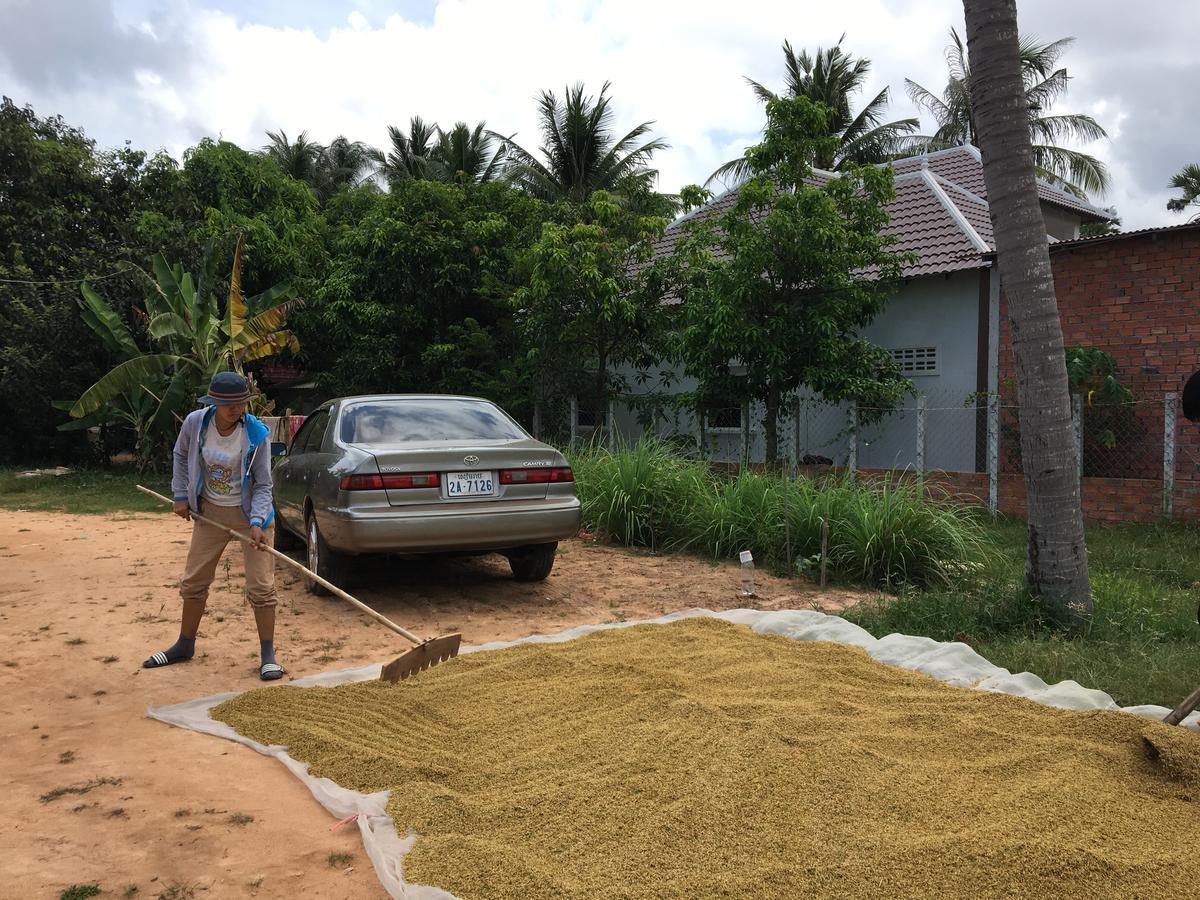 Green Life Cottage Siem Reap Bagian luar foto
